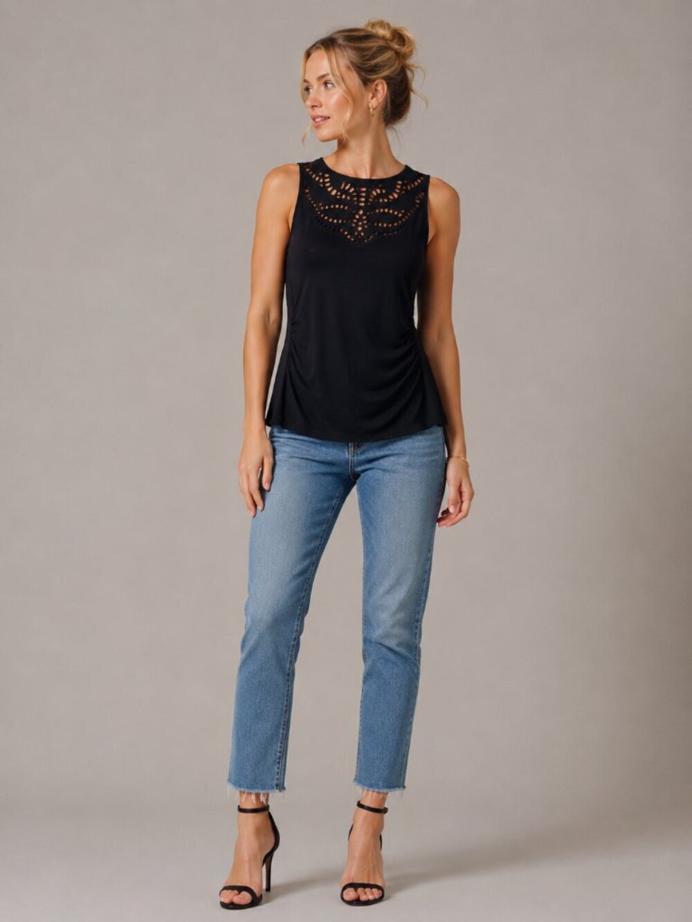2/$30 White House Black Market Crochet Tank Top Black Small #8449